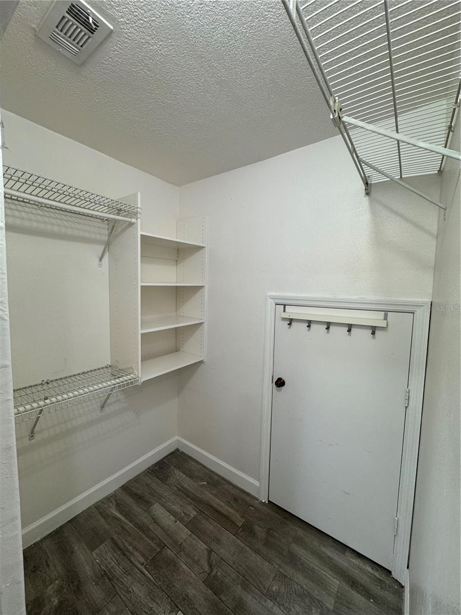 HUNTERS CREEK TR 155 - Residential