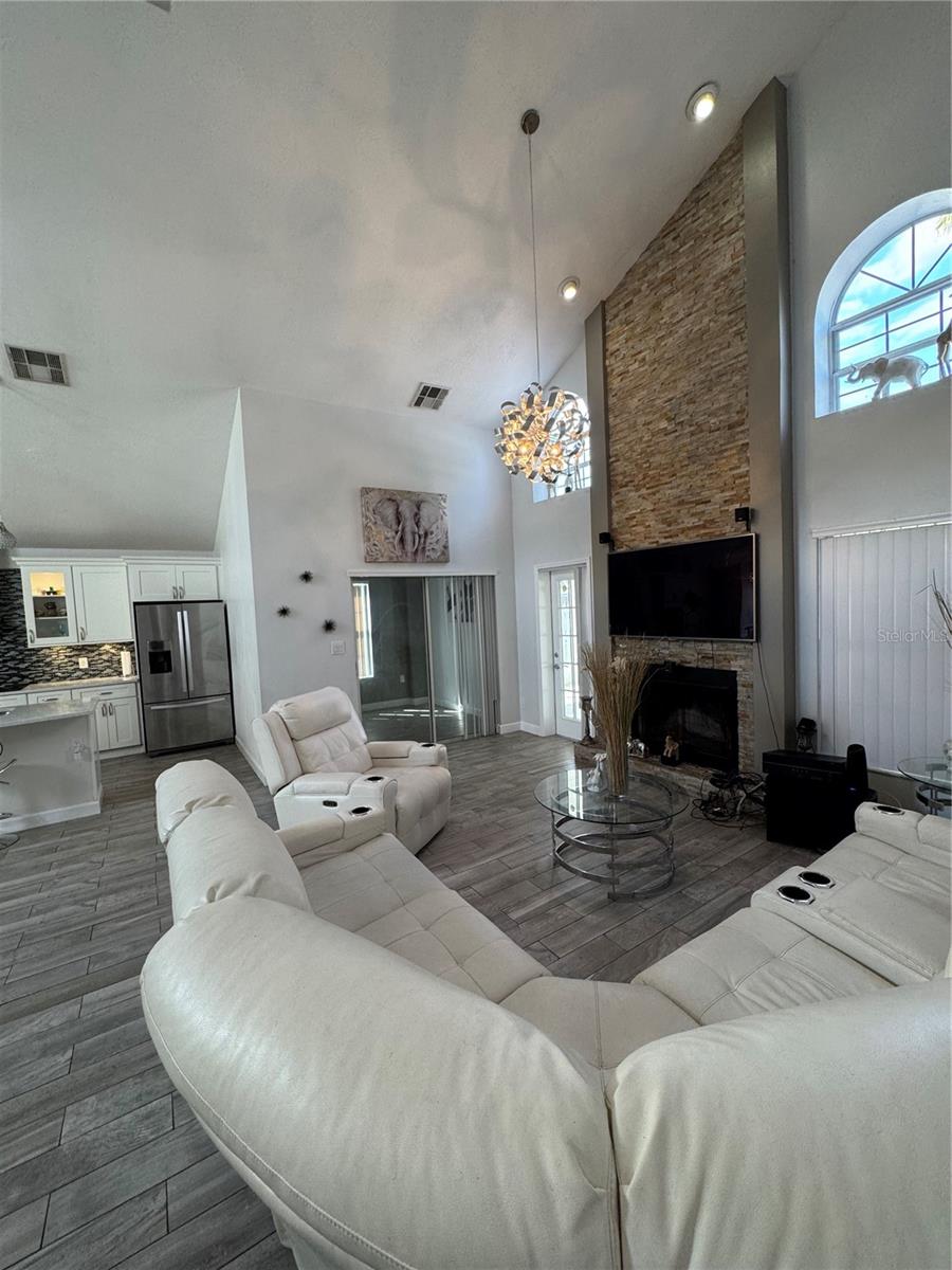 HUNTERS CREEK TR 155 - Residential