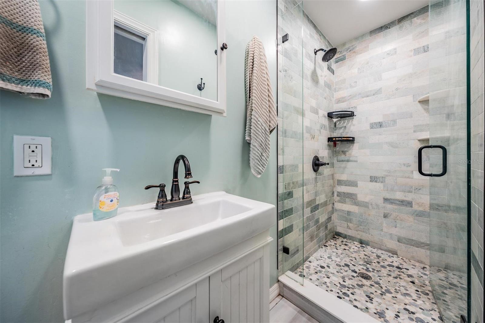 CENTRAL AVE HOMES 1ST ADD - Residential