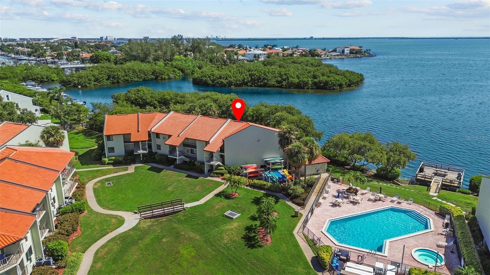 1515 PINELLAS BAYWAY S 65