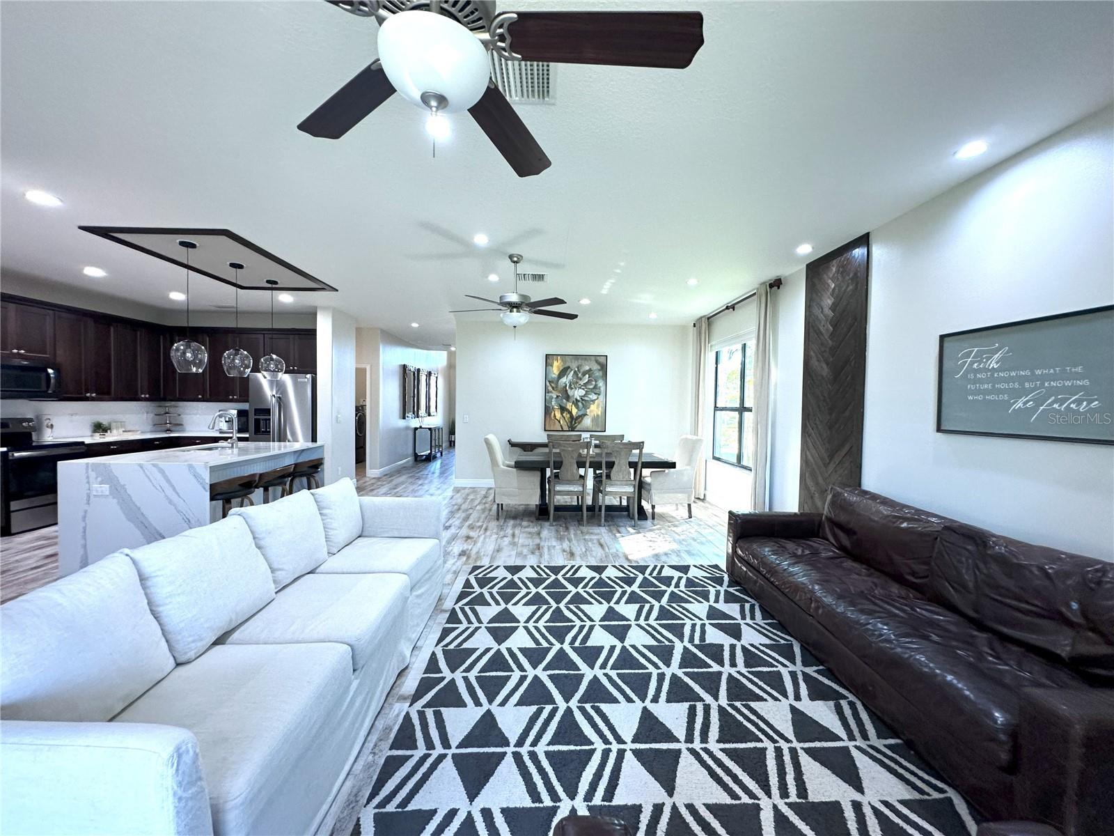 ROSE HAVEN PH 01 - Residential