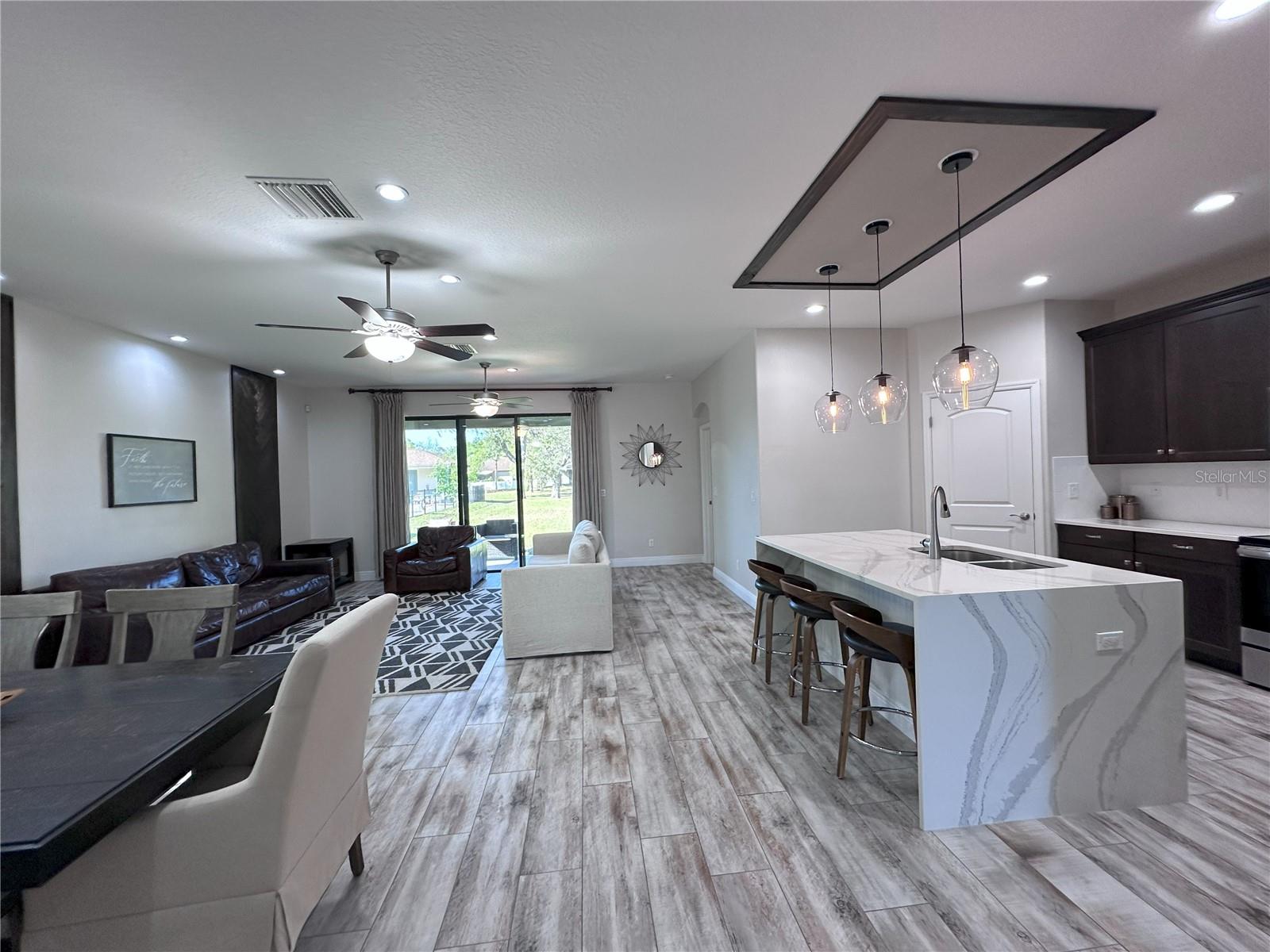 ROSE HAVEN PH 01 - Residential