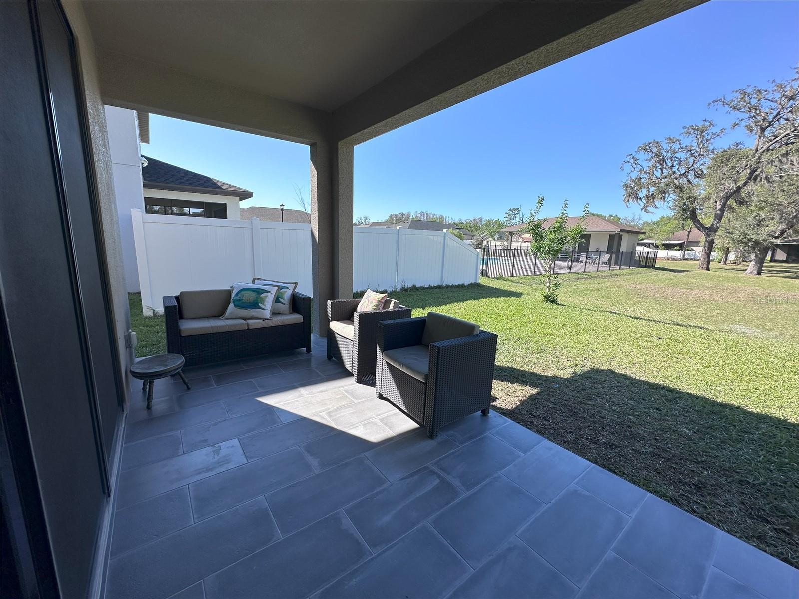 ROSE HAVEN PH 01 - Residential