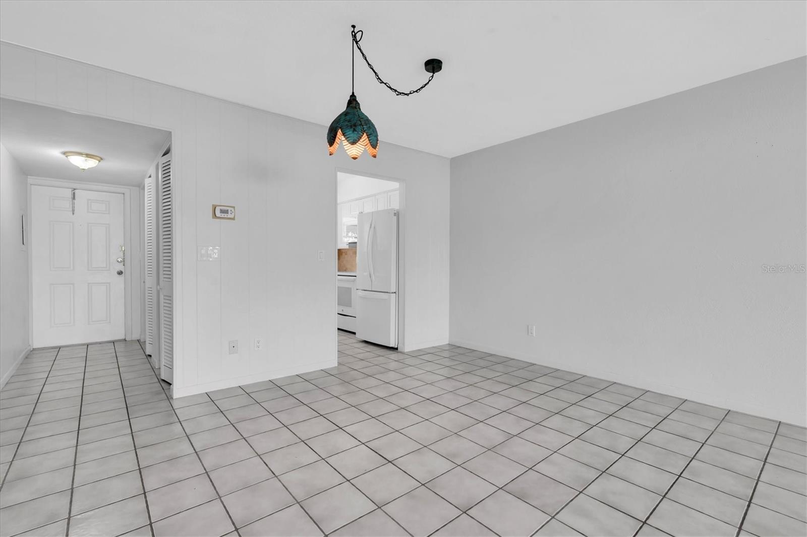 MARINA HARBOUR CONDO - Residential