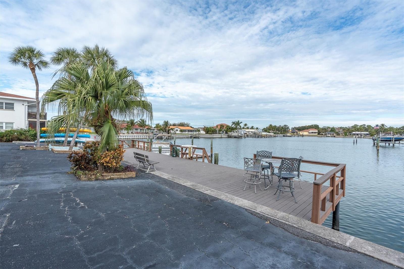 MARINA HARBOUR CONDO - Residential