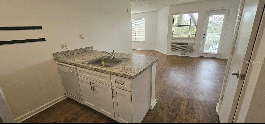 11901 4TH STREET N 5304