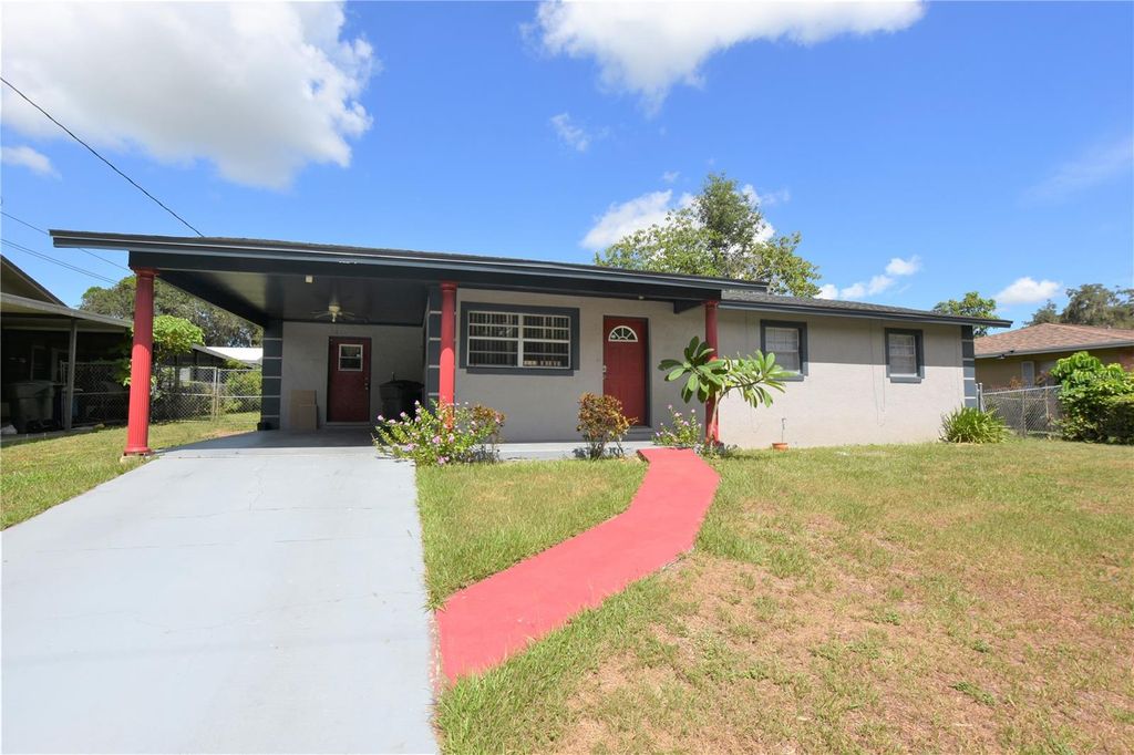 Photo of 1015 E Tee Circle, Bartow, FL 33830 (MLS # L4959487)