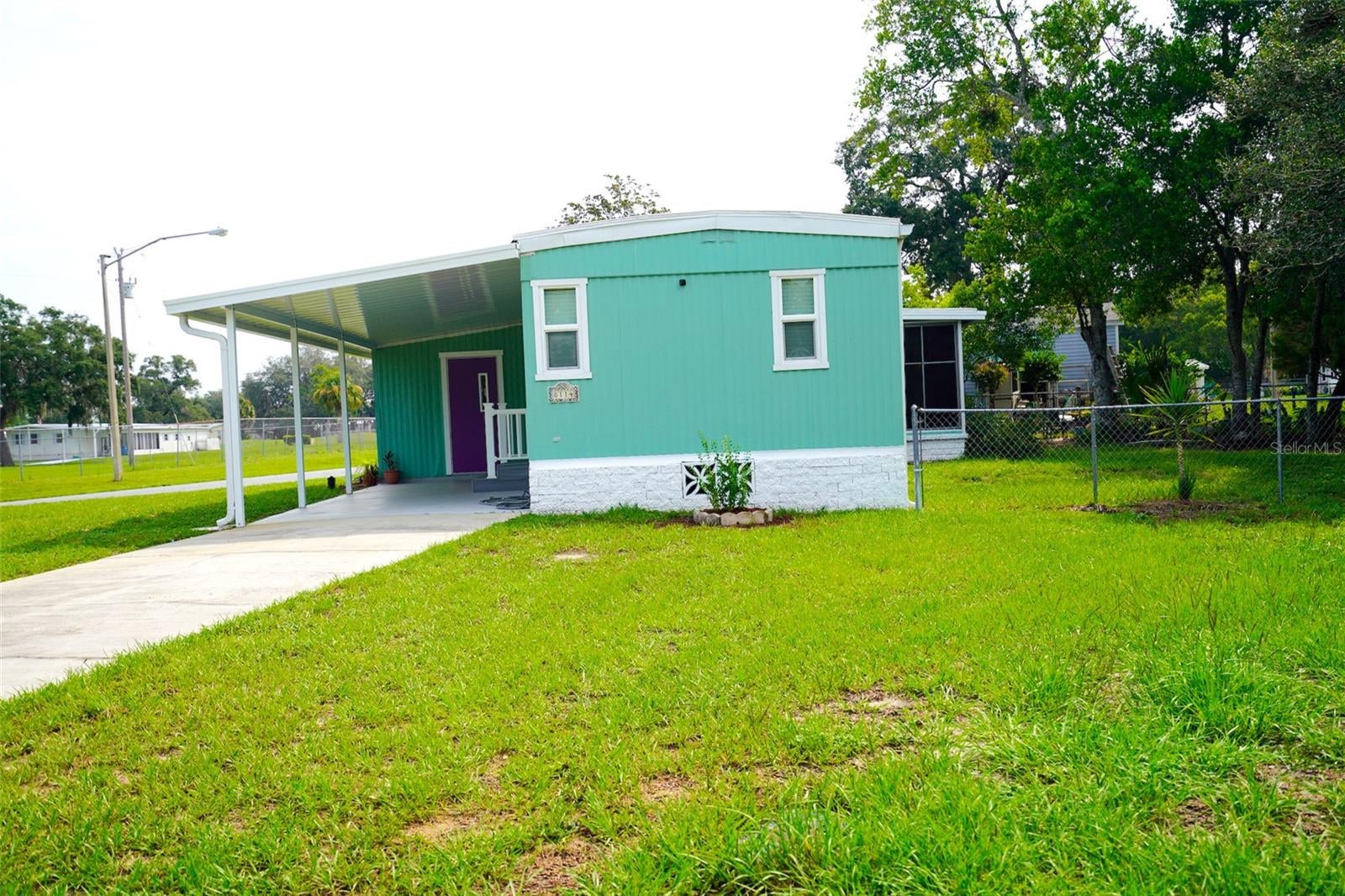 8114 WESTERN CIRCLE DRIVE