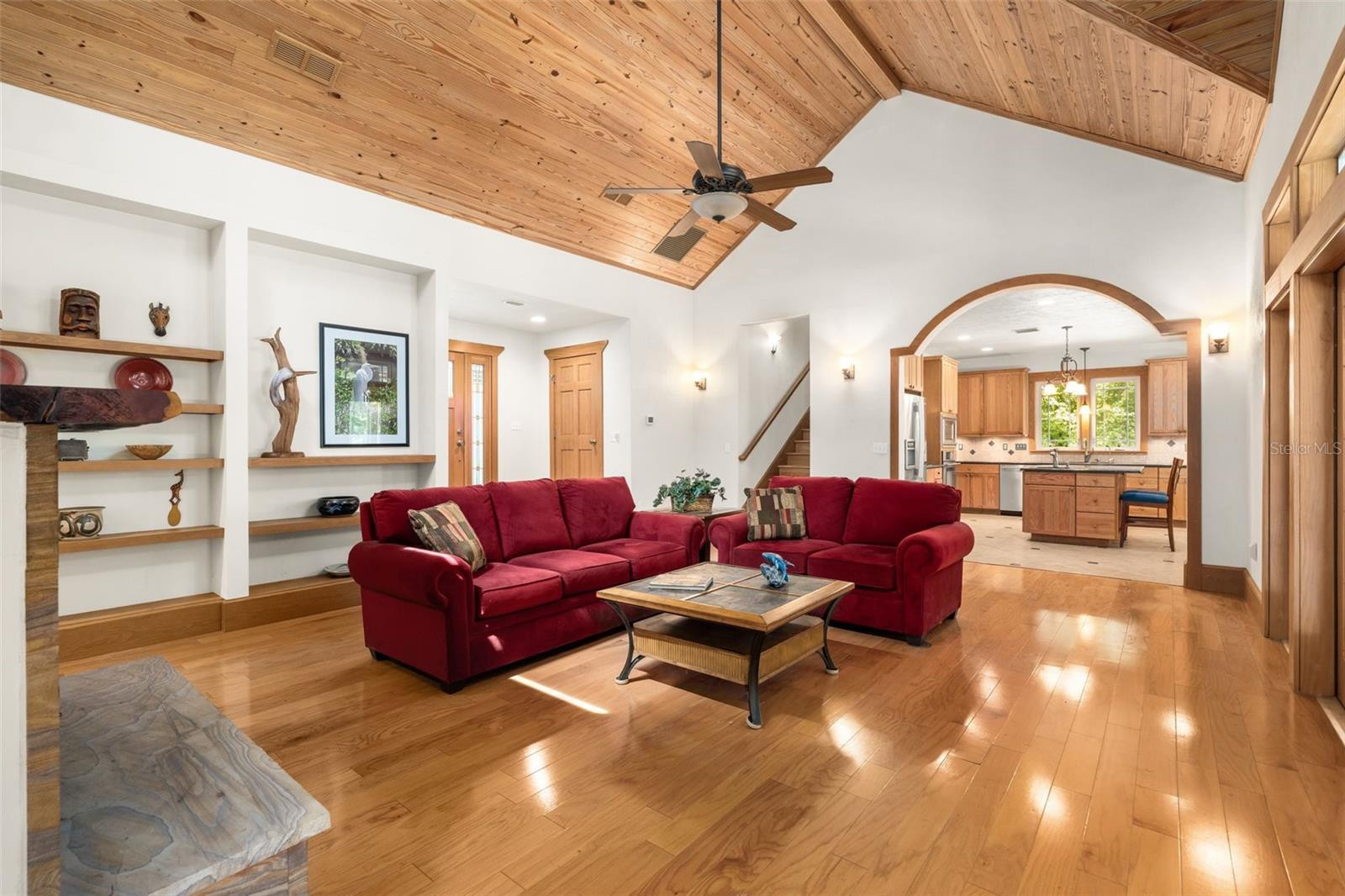 CHANTILLY ACRES E1/2 AT NW 1/4 - Residential