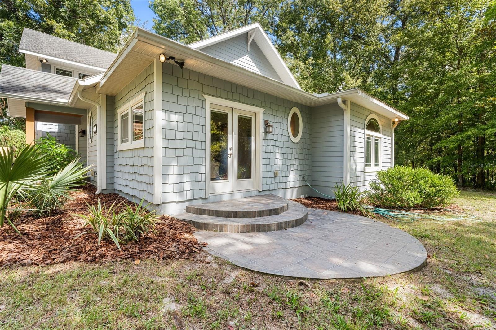 CHANTILLY ACRES E1/2 AT NW 1/4 - Residential