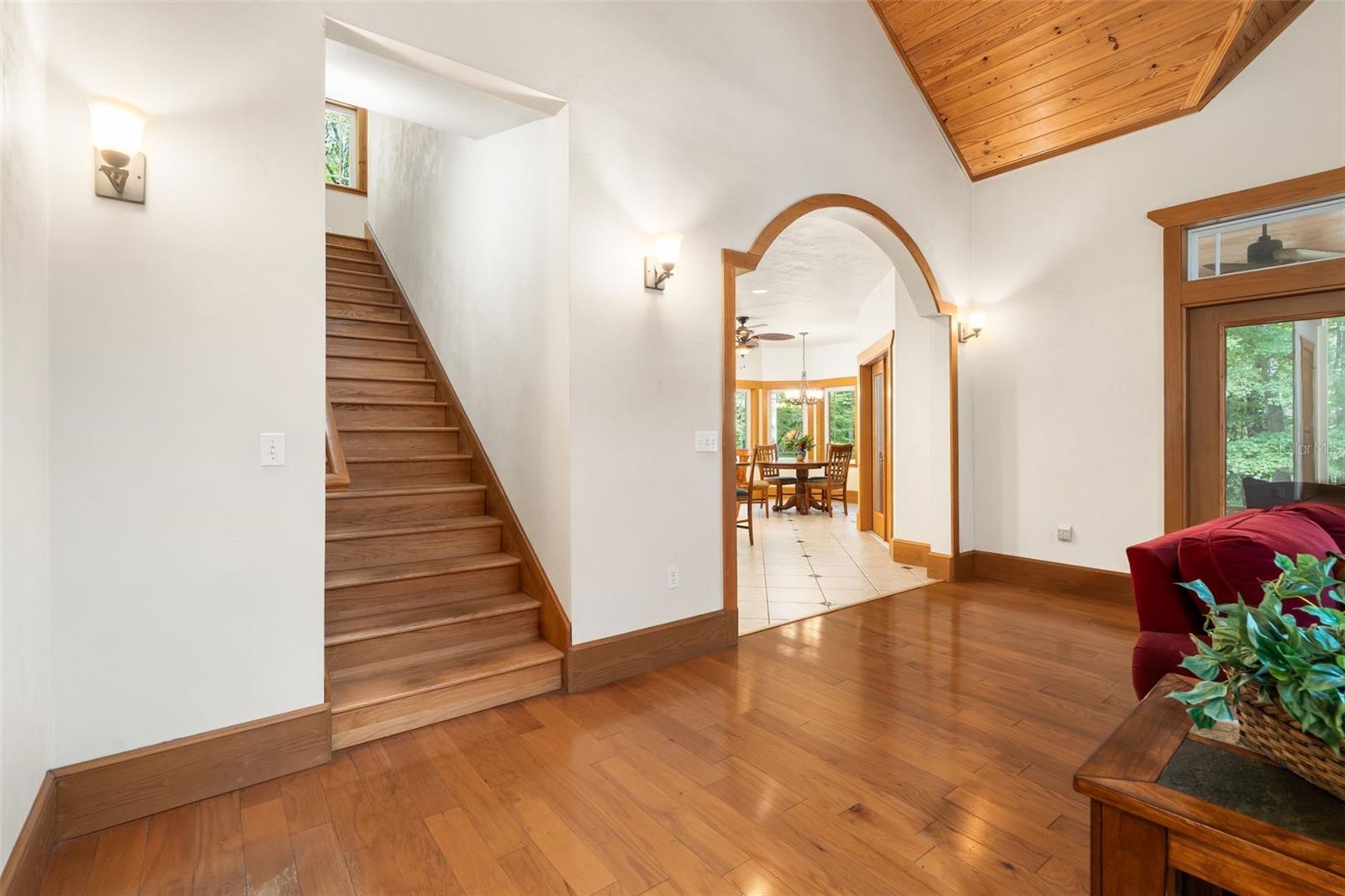 CHANTILLY ACRES E1/2 AT NW 1/4 - Residential