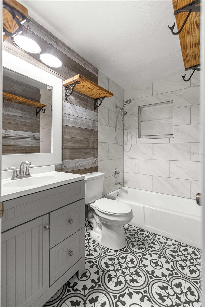 OAKHURST 01 - Residential