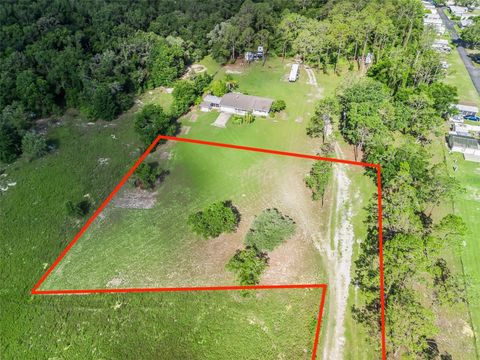 Tiny photo for 26043 Us Highway 27, Leesburg, FL 34748 (MLS # G5099286)