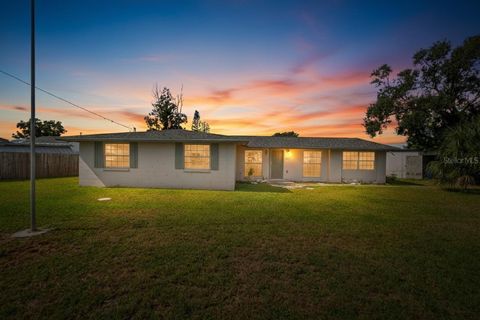 802 WHITE HERON BOULEVARD RUSKIN FL 33570