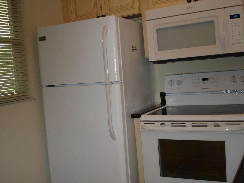 PALM-AIRE AT DESOTO LAKES CNTRY - Residential Lease