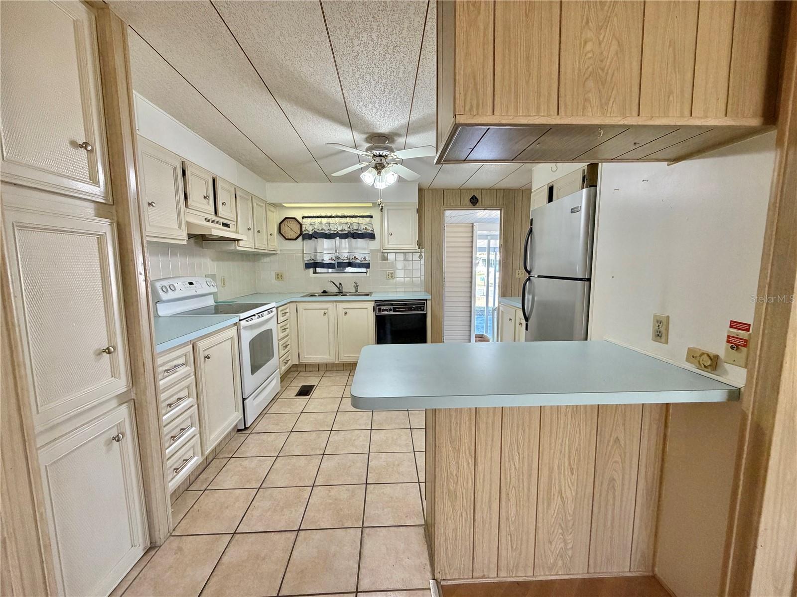 HAWTHORNE AT LEESBURG A COOP - Residential