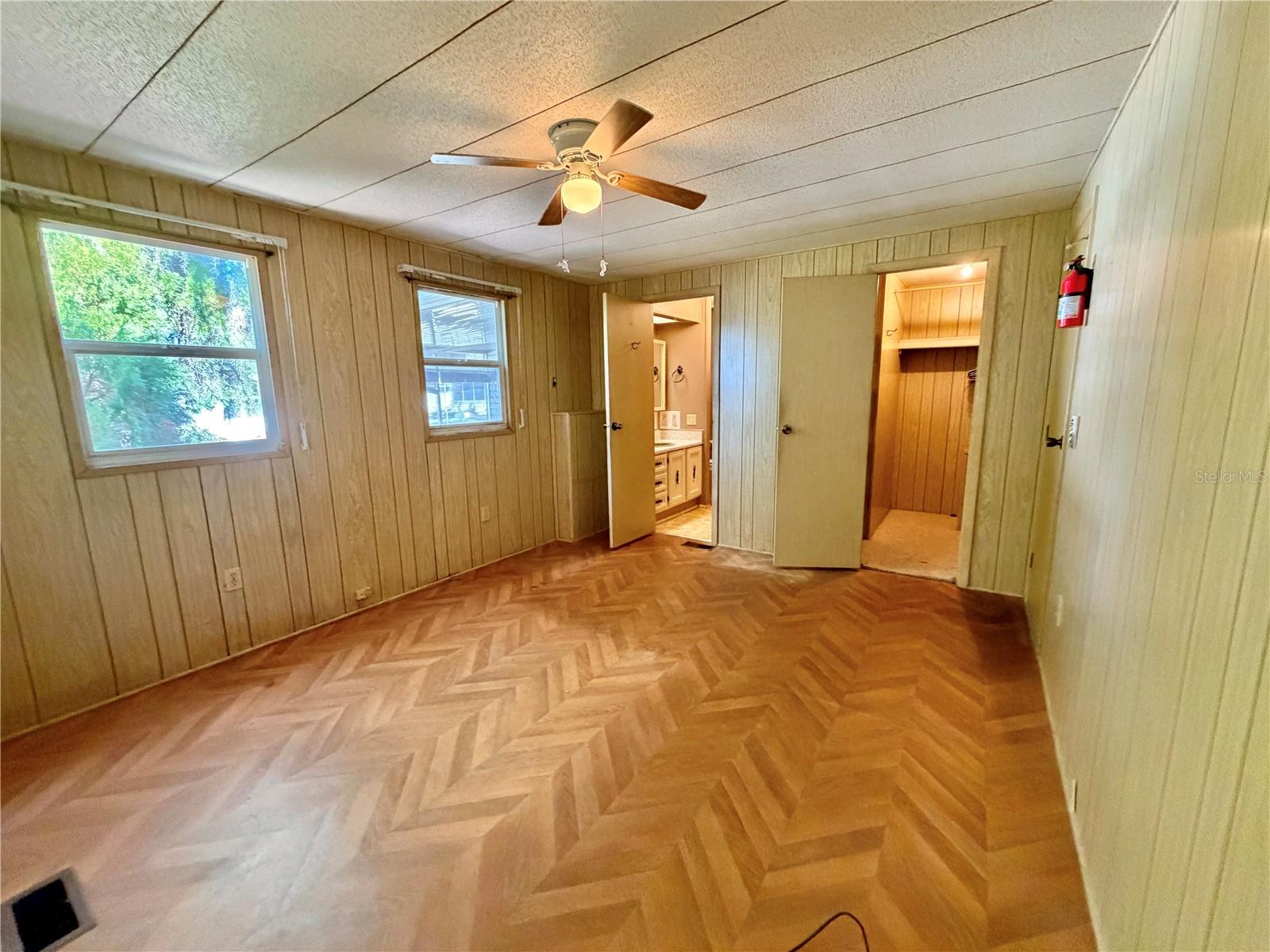 HAWTHORNE AT LEESBURG A COOP - Residential