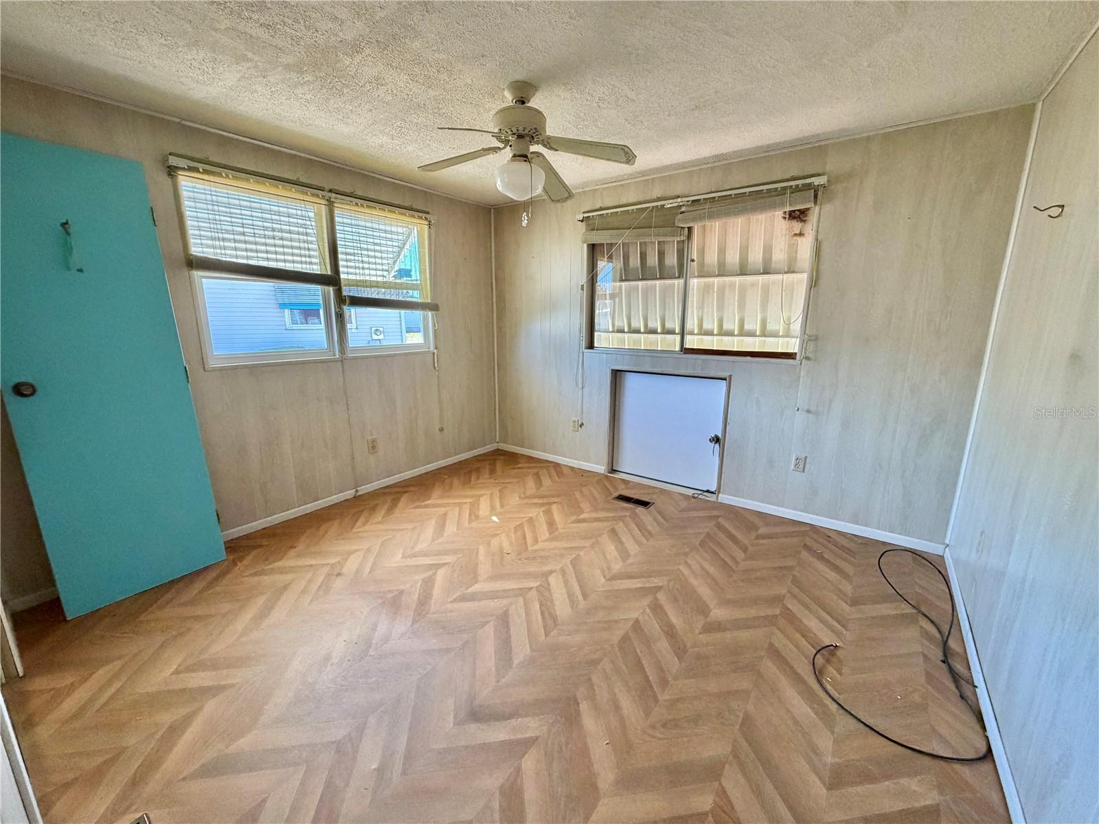 HAWTHORNE AT LEESBURG A COOP - Residential