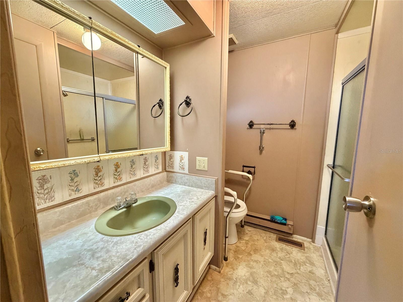 HAWTHORNE AT LEESBURG A COOP - Residential