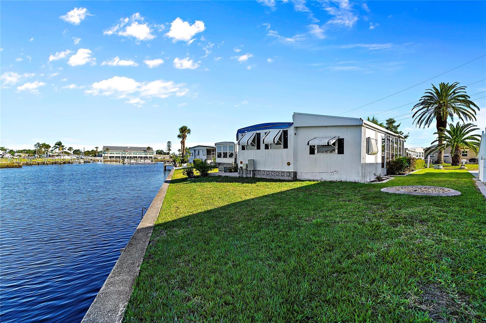 TRAILER ACRES - Residential