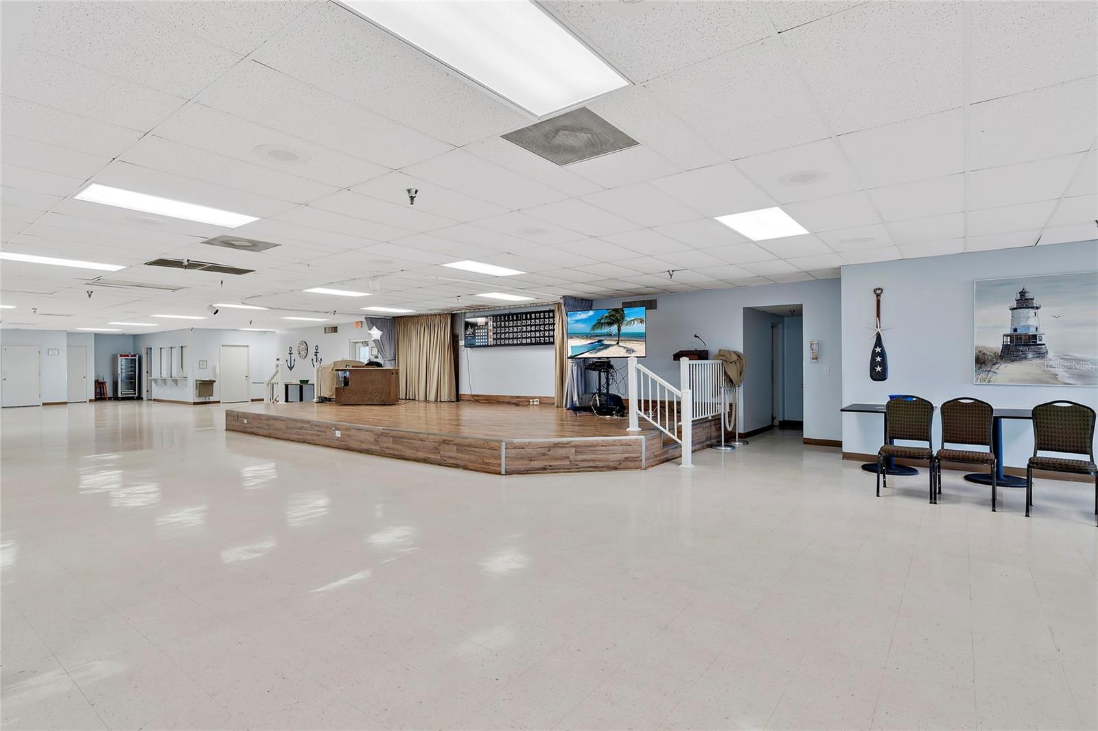 TRAILER ACRES - Residential