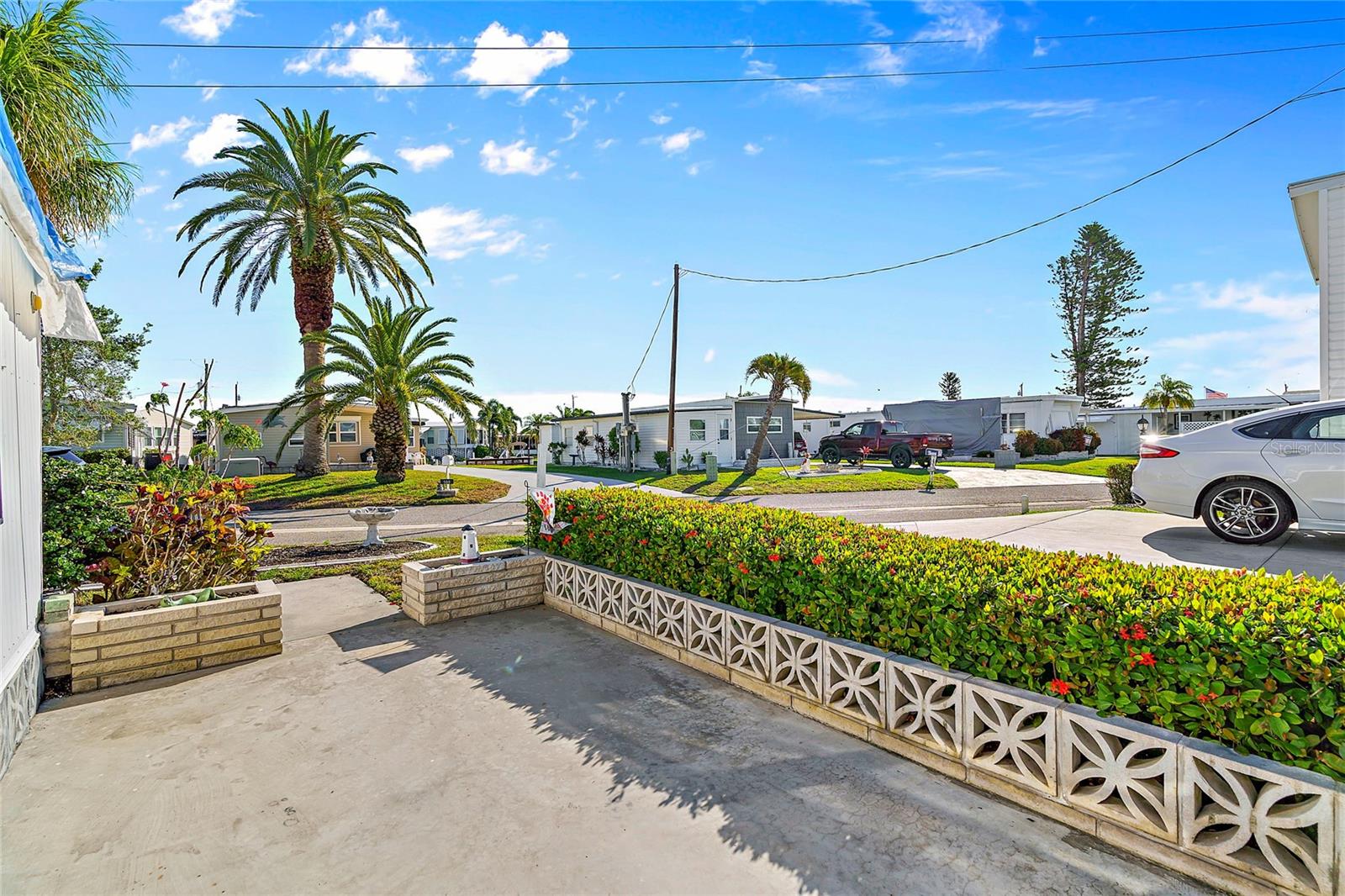 TRAILER ACRES - Residential