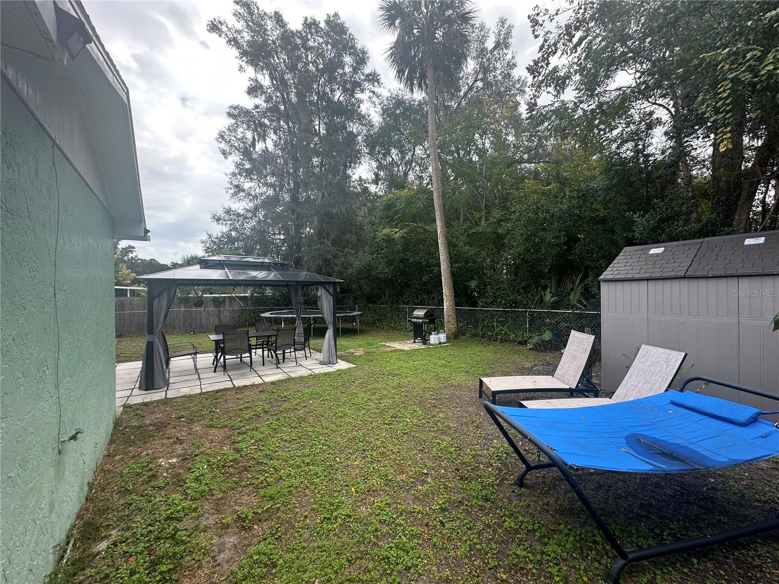 LYNN WOOD - Residential