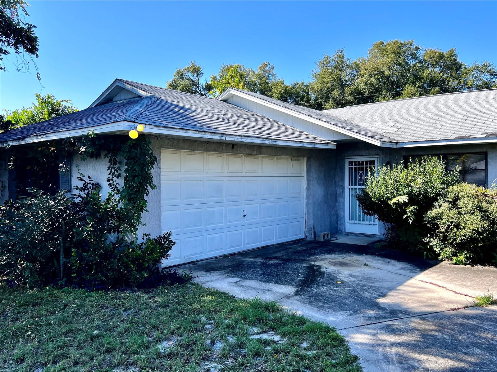 DELTONA LAKES UNIT 05 - Residential