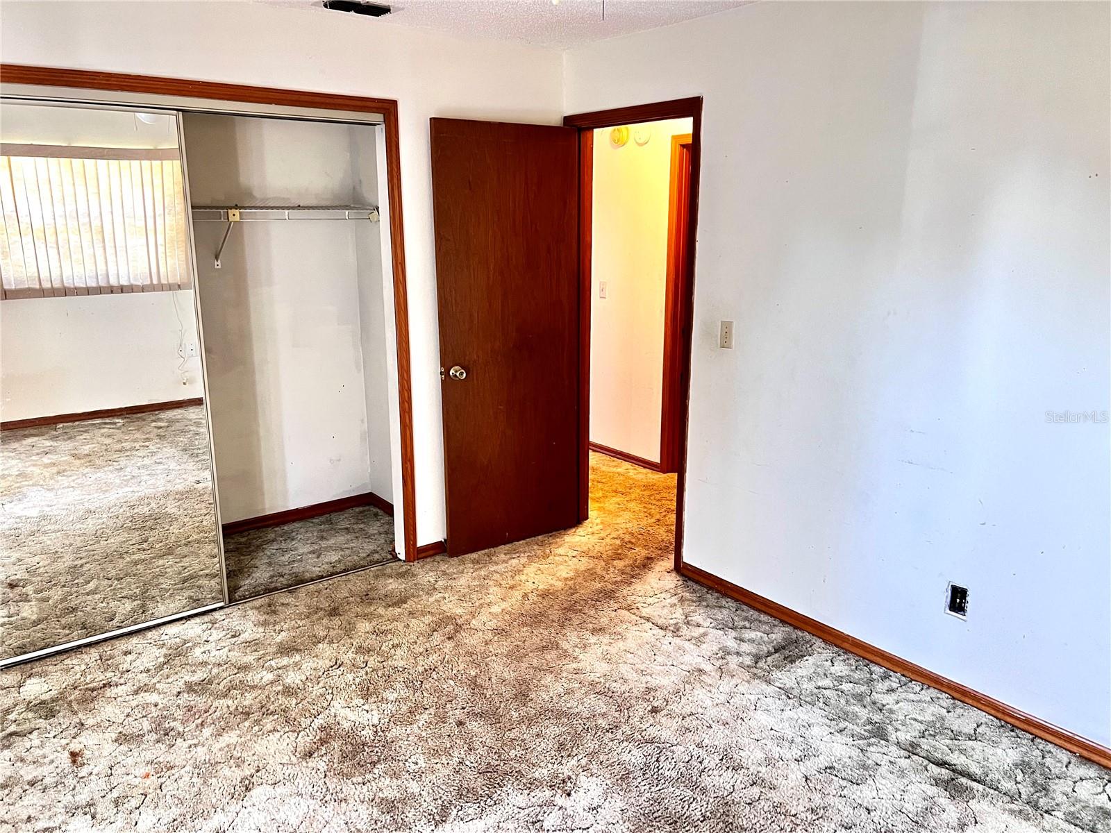 DELTONA LAKES UNIT 05 - Residential