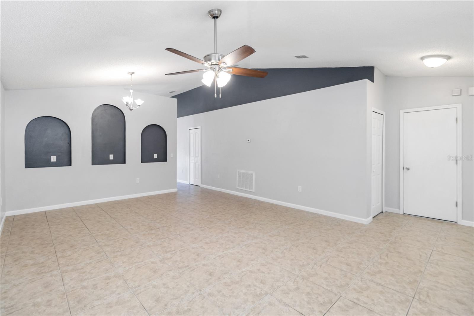 EUSTIS QUAIL HOLLOW - Residential