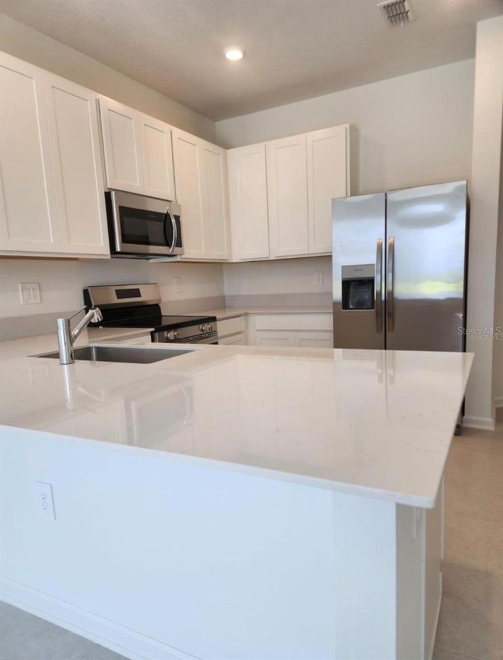 Photo of 2918 Savoir Avenue, Davenport, FL 33837 (MLS # S5144177)