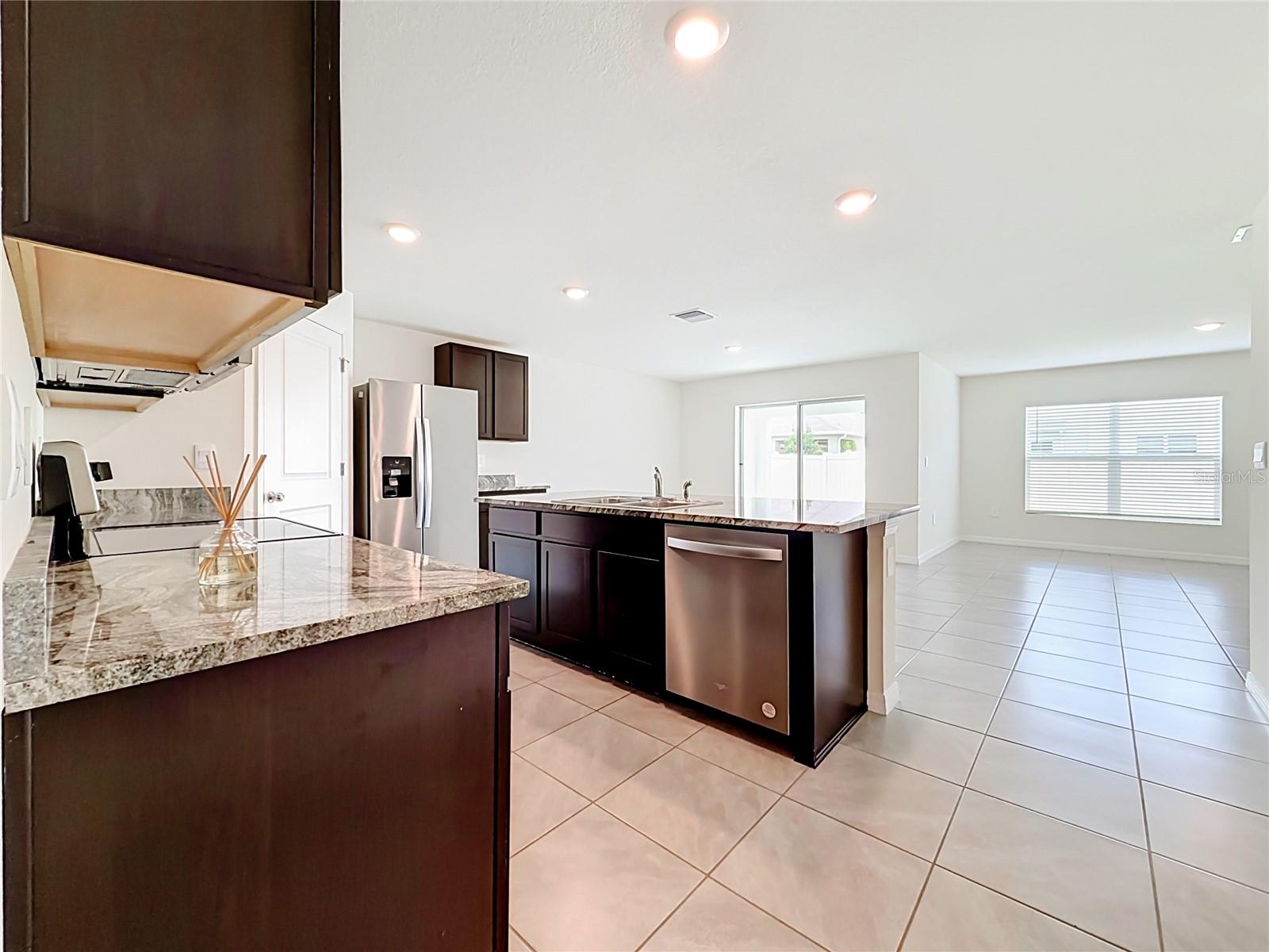 6698 SE 3RD LOOP