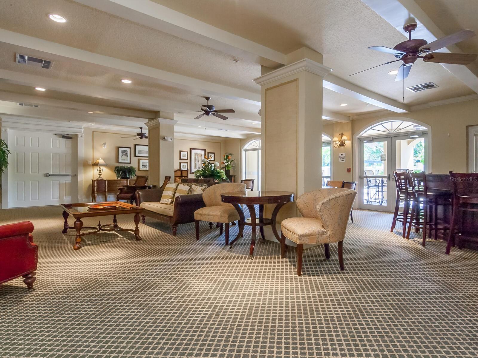 BROADWAY PROMENADE - Residential