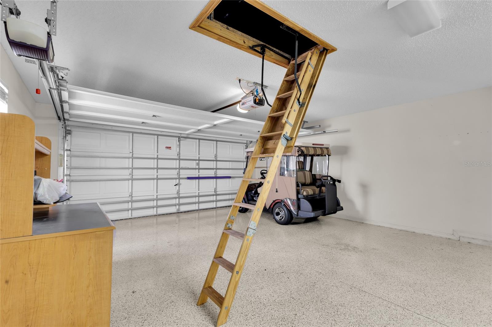 THE VILLAGE OF GLENBROOK - Residential