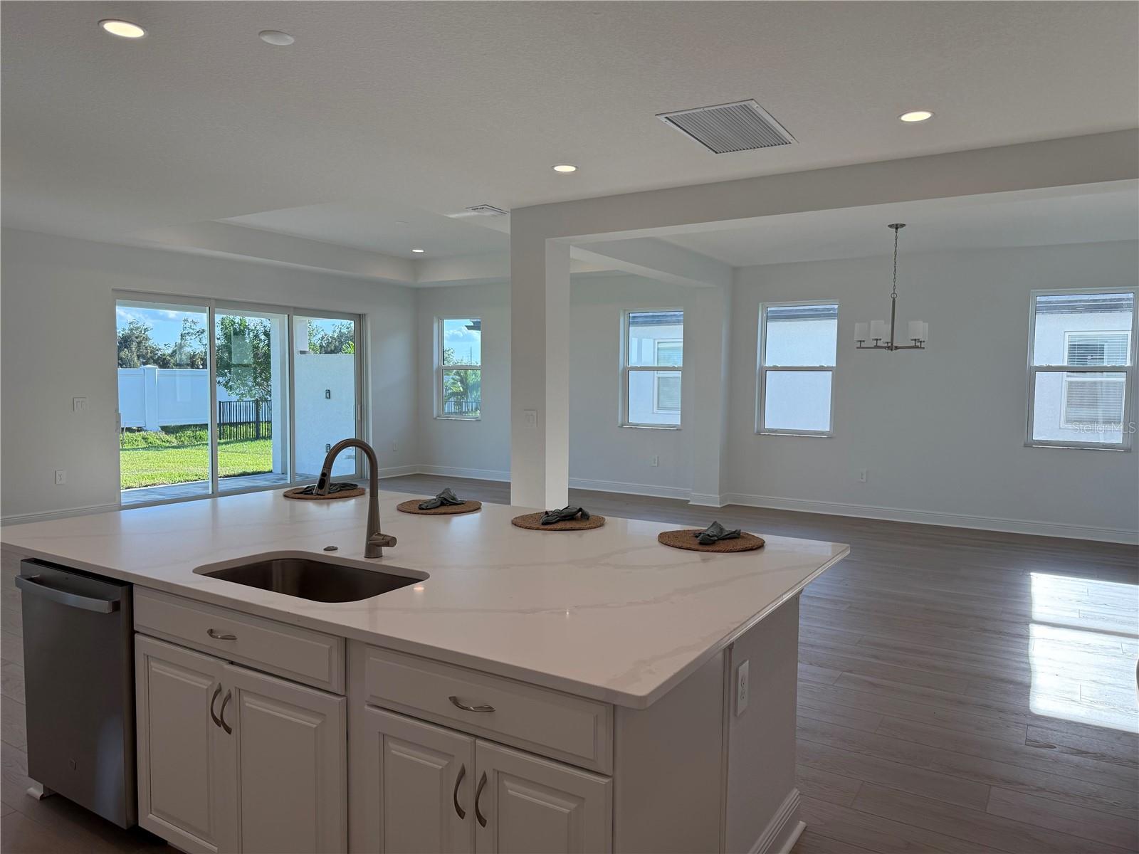 CASSATA LAKES - Residential