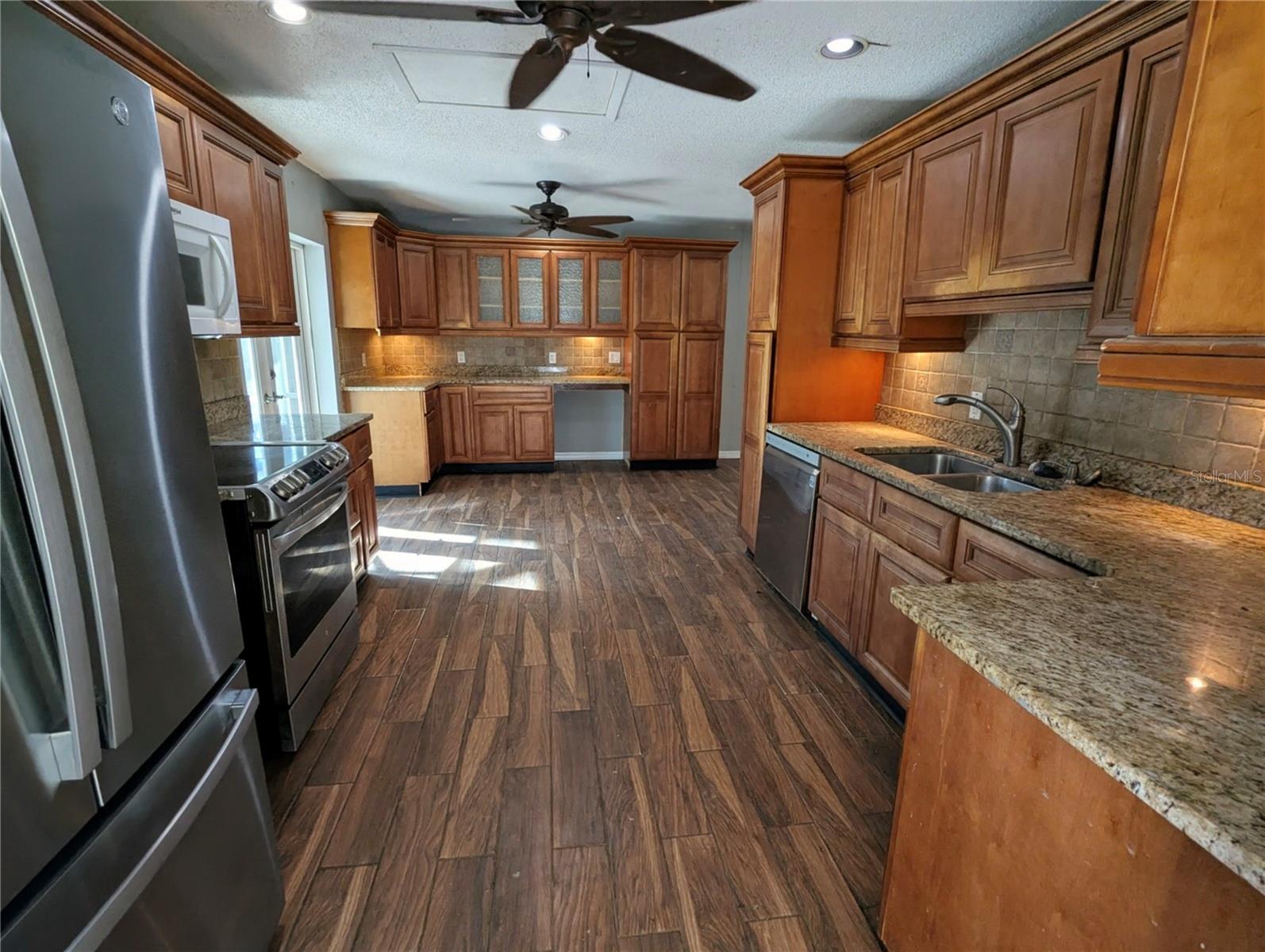 HIDDEN PINES - Residential