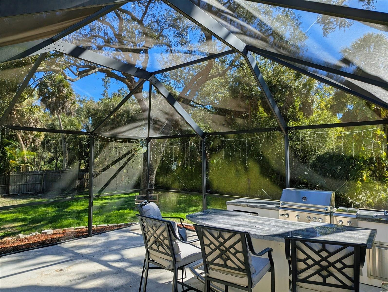 HIDDEN PINES - Residential