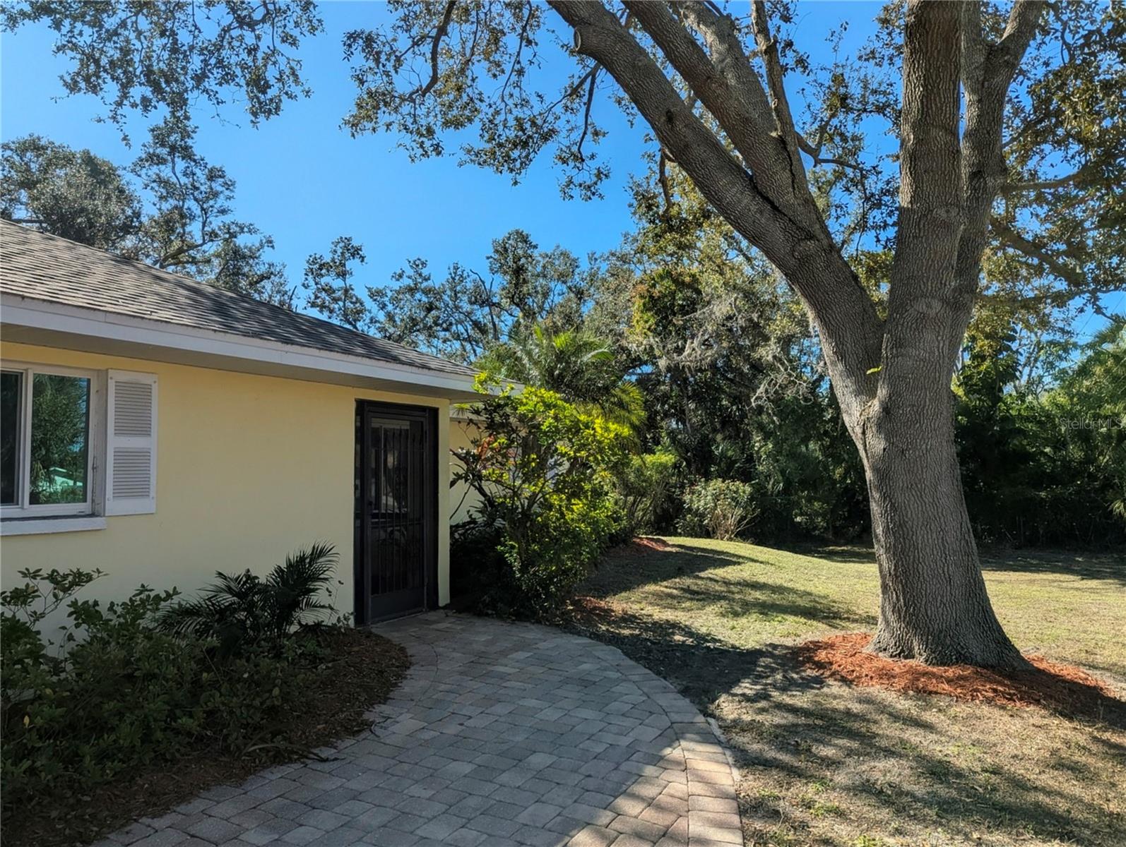 HIDDEN PINES - Residential