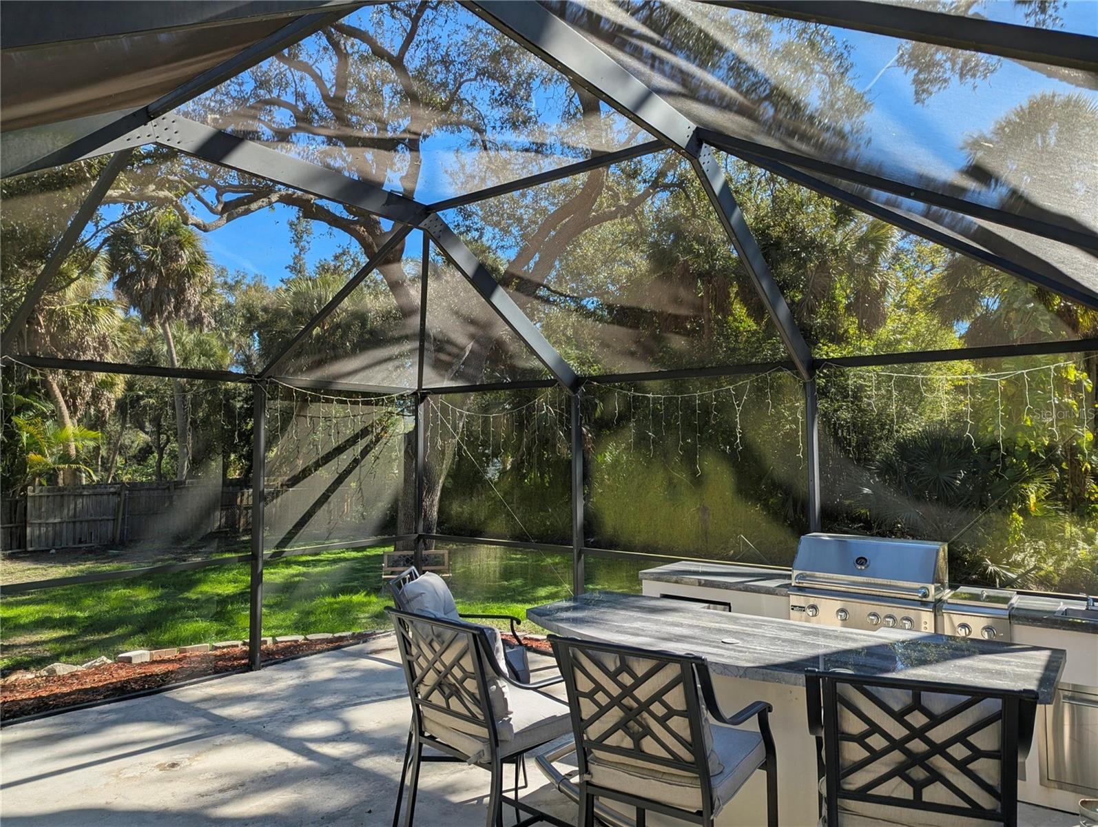 HIDDEN PINES - Residential