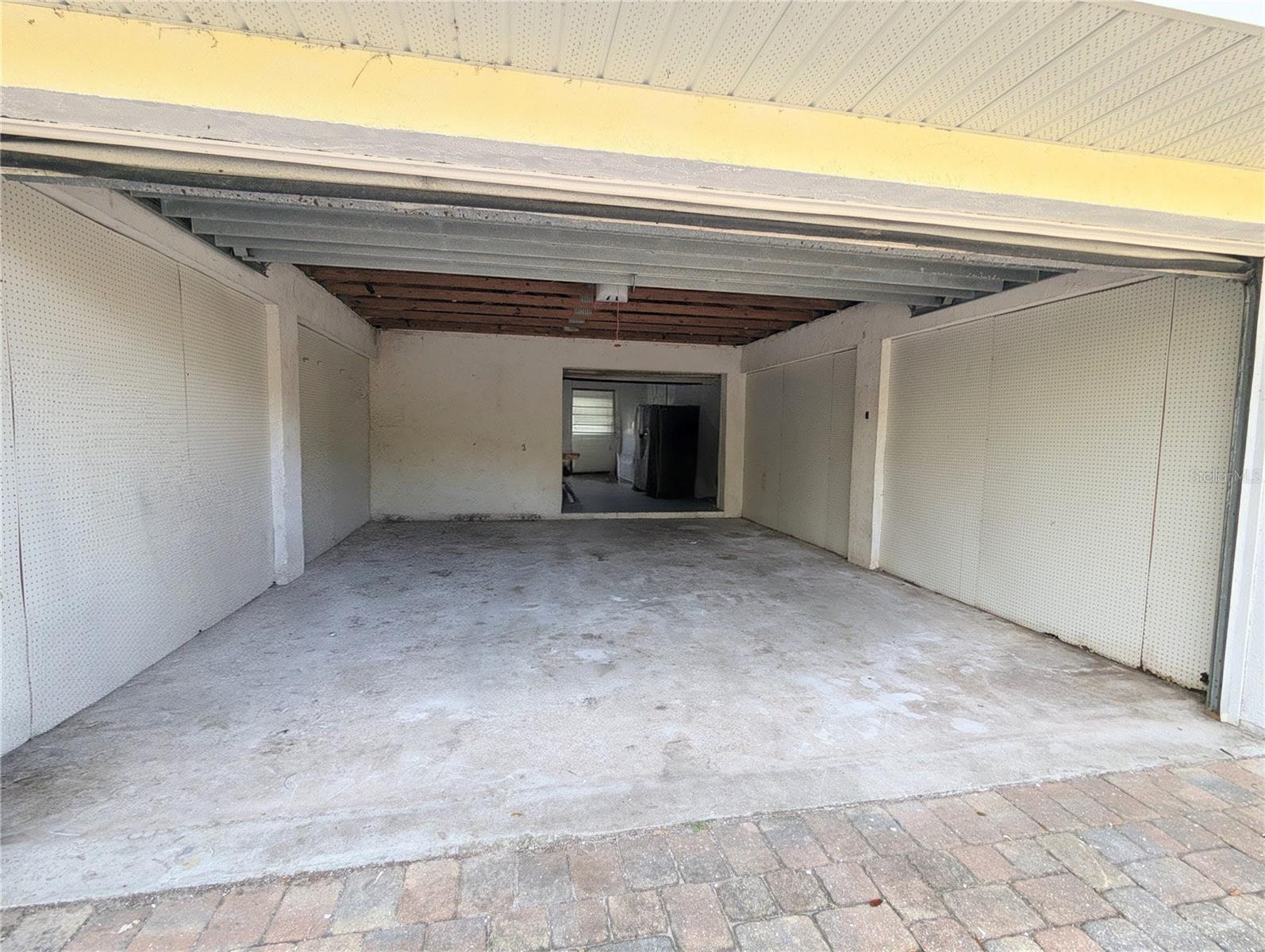 HIDDEN PINES - Residential