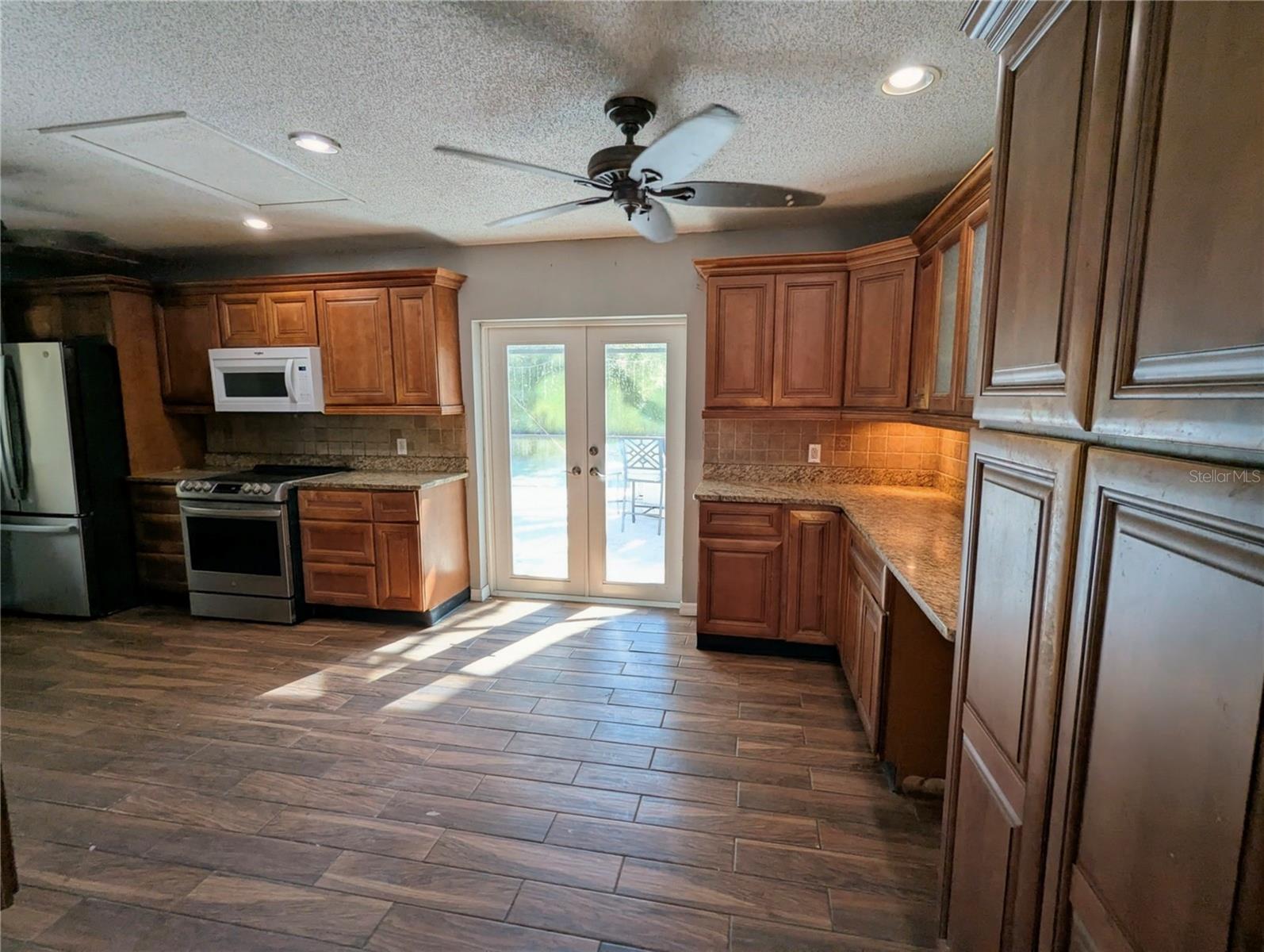 HIDDEN PINES - Residential