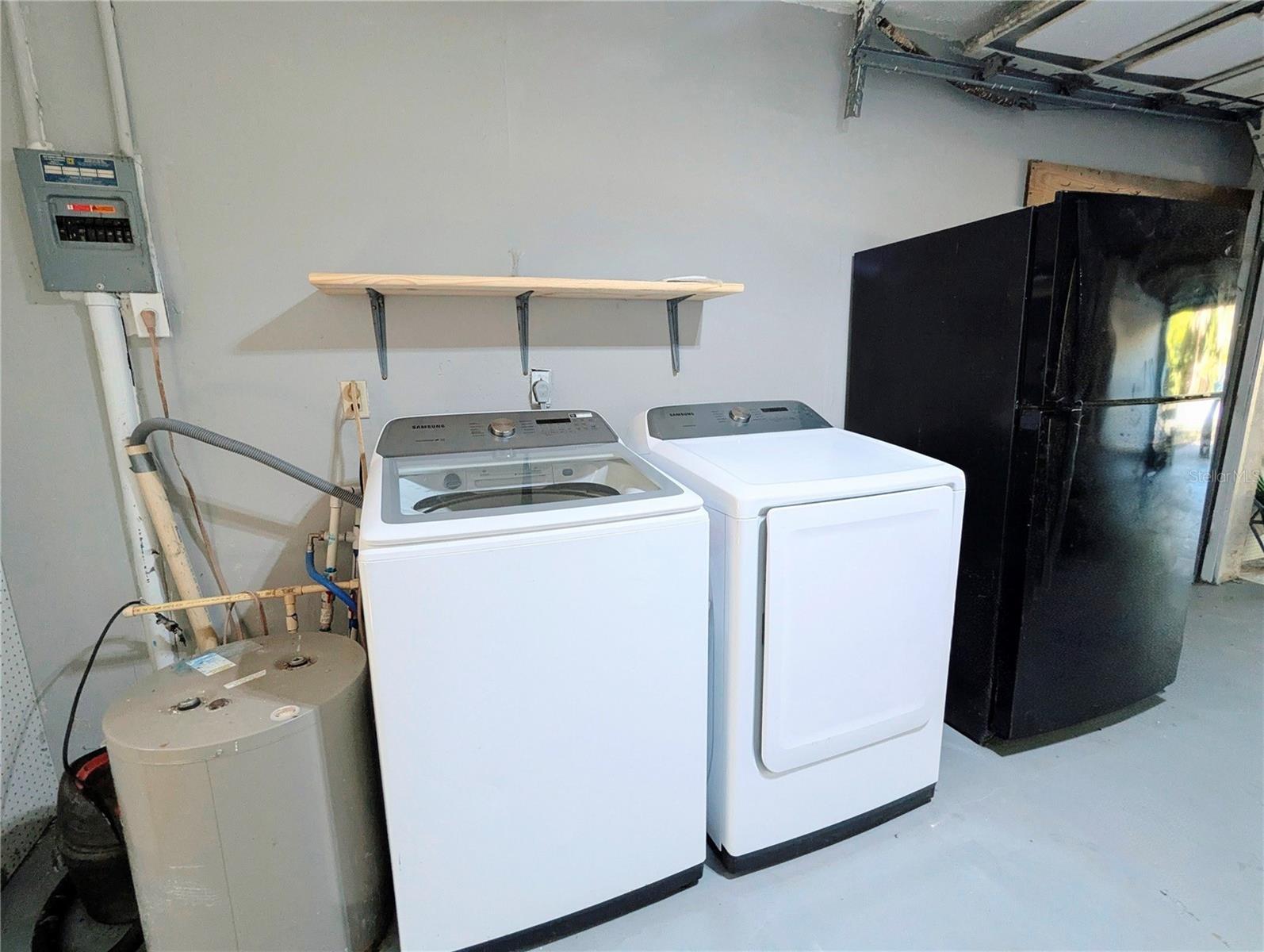 HIDDEN PINES - Residential