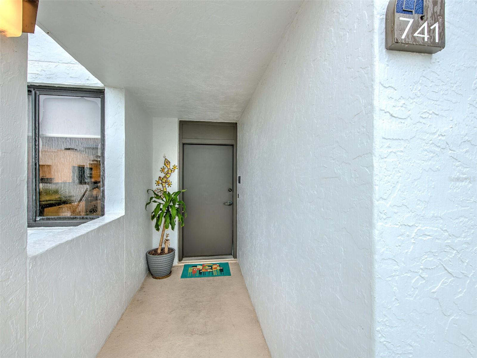 BAYPORT BCH & TEN PH D - Residential Lease