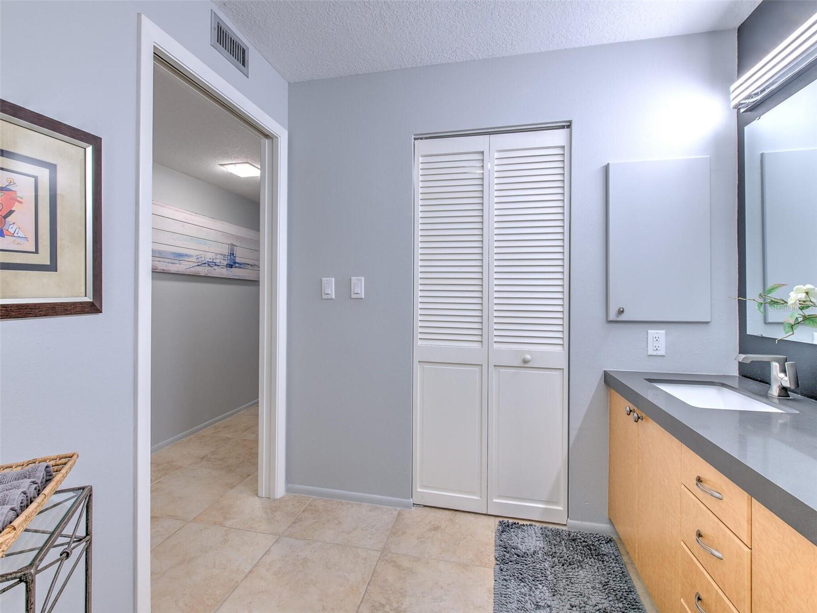 BAYPORT BCH & TEN PH D - Residential Lease