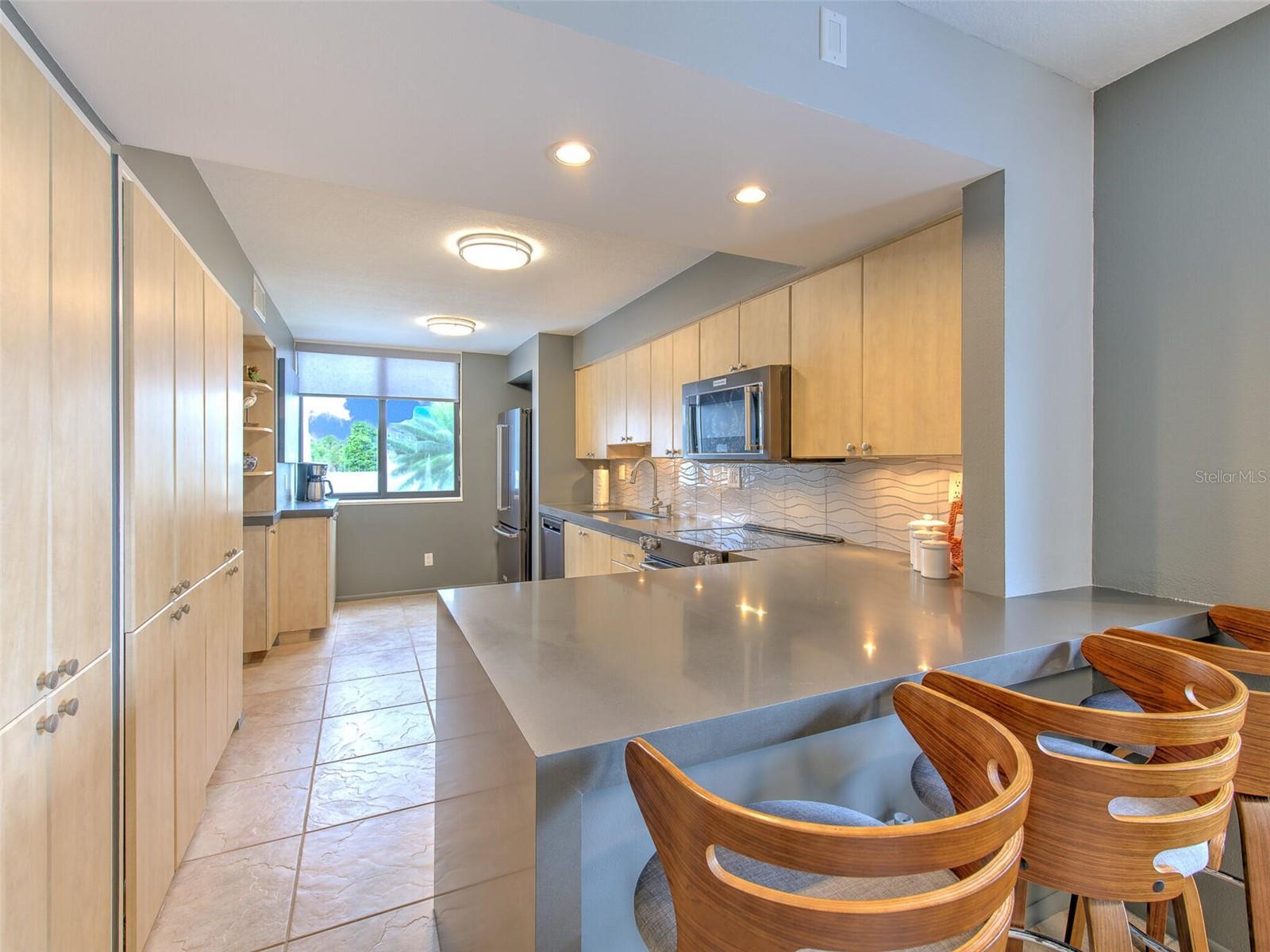 BAYPORT BCH & TEN PH D - Residential Lease