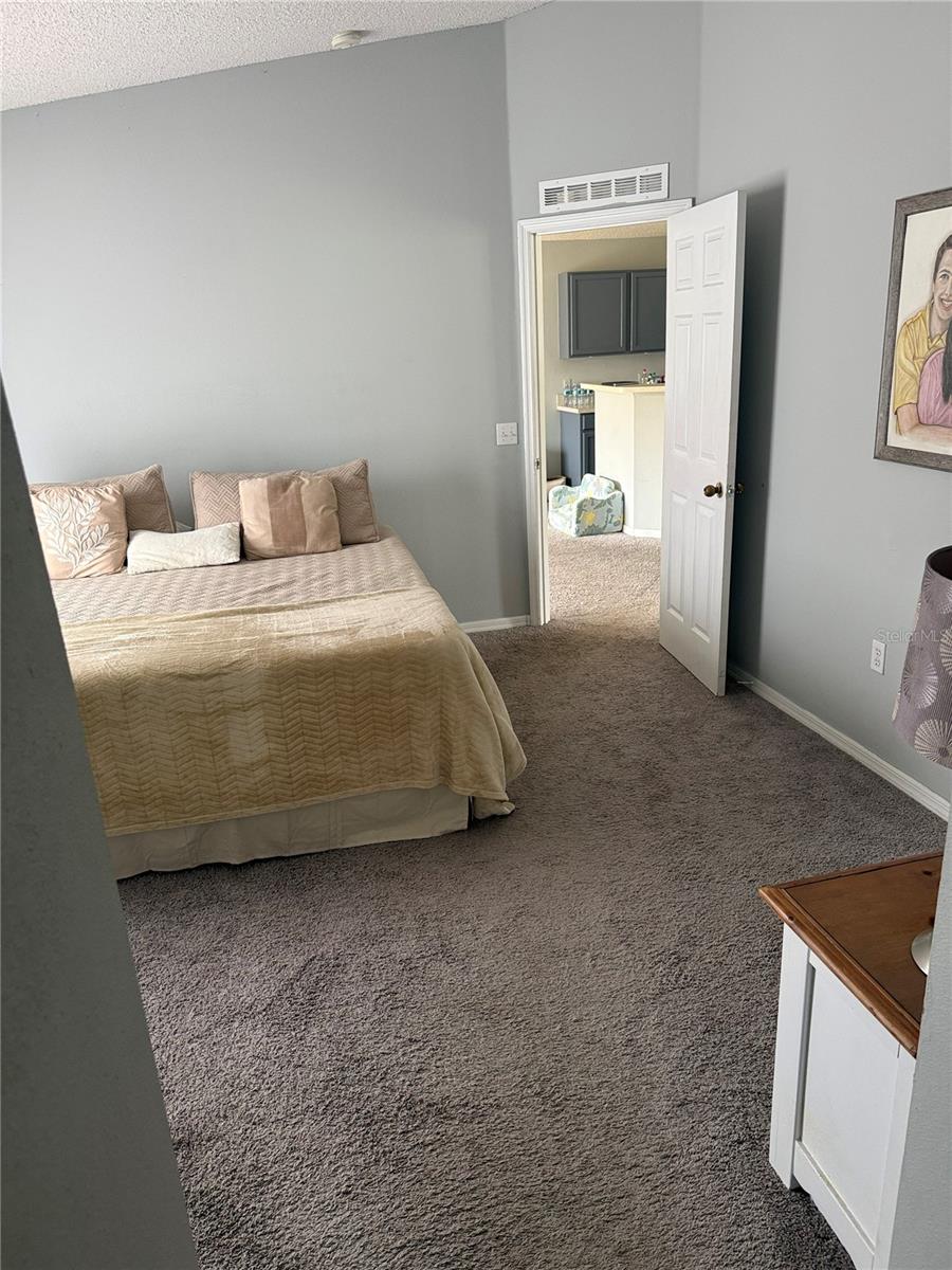 QUEENS COVE PH 04 - Residential