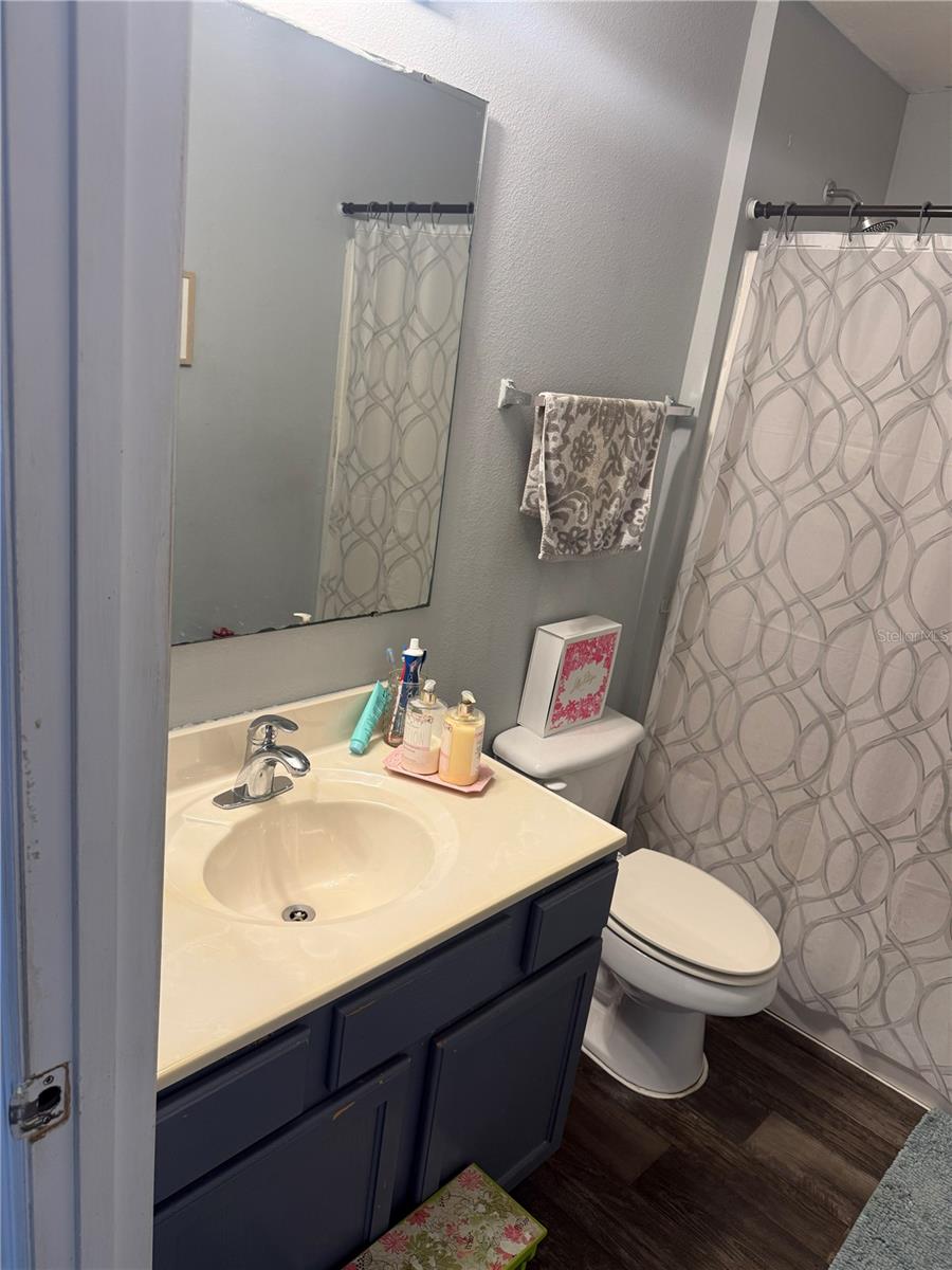 QUEENS COVE PH 04 - Residential