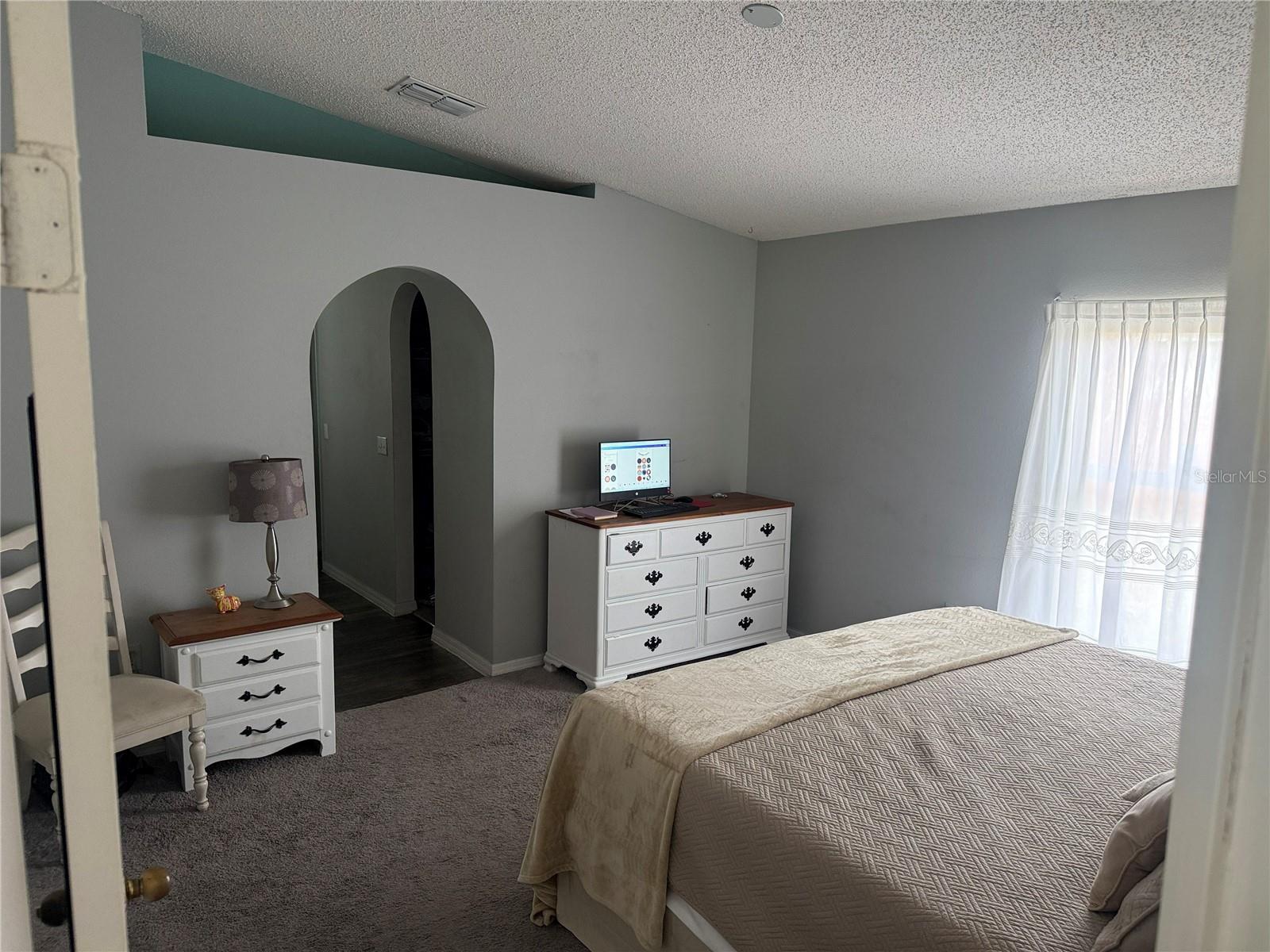 QUEENS COVE PH 04 - Residential