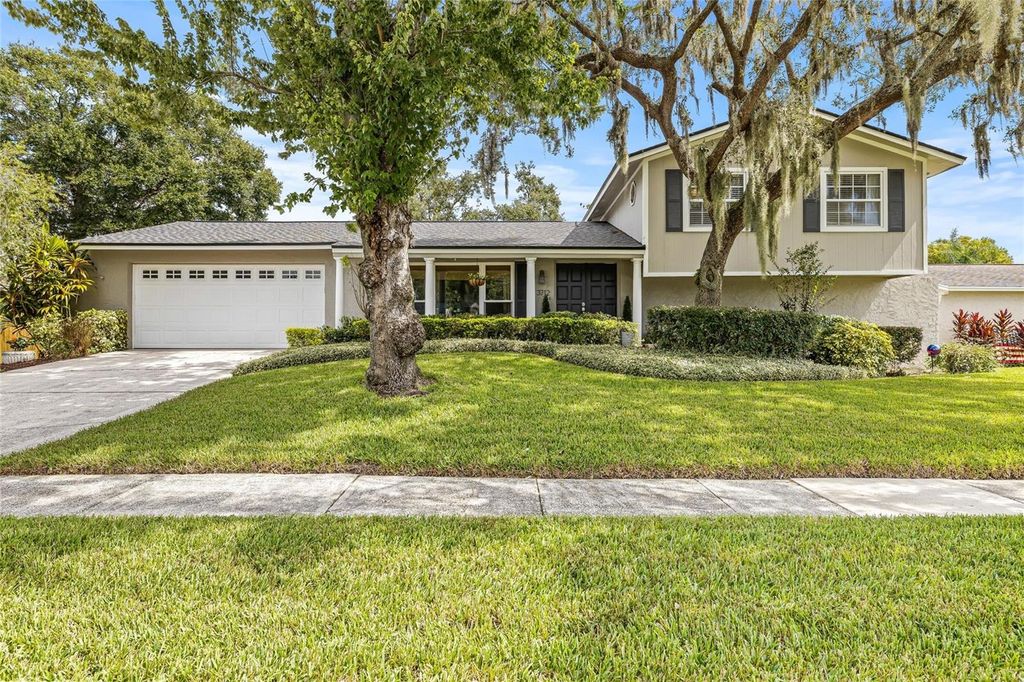 Photo of 3712 Casaba Loop, Valrico, FL 33596 (MLS # TB8435216)