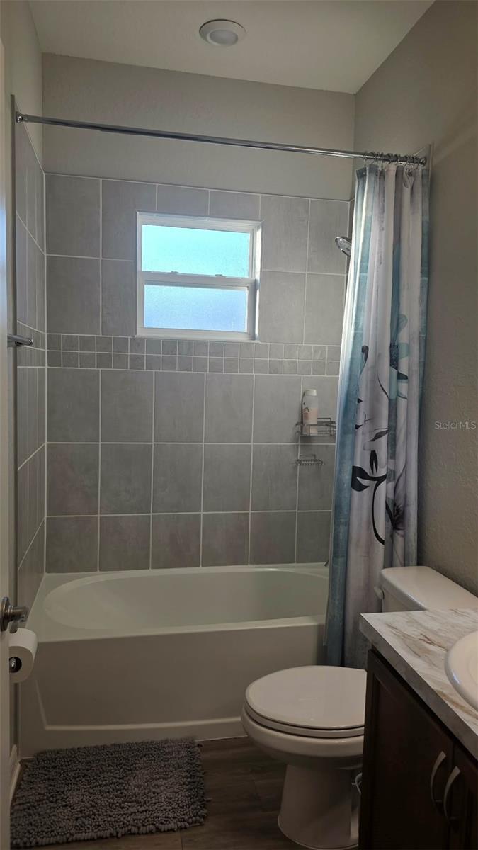 KINGSLAND COUNTRY ESTATE - Residential